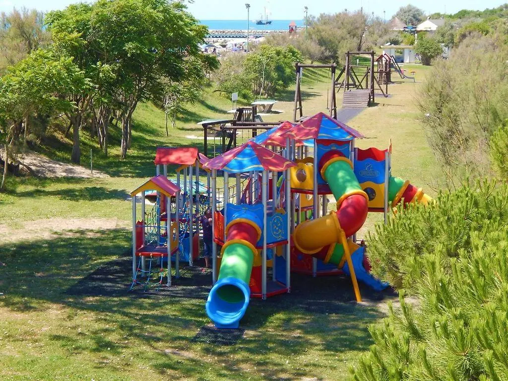 Estivo Premium Plus Mobile Homes On Camping Pra Delle Torri Caorle 0*,  Italien
