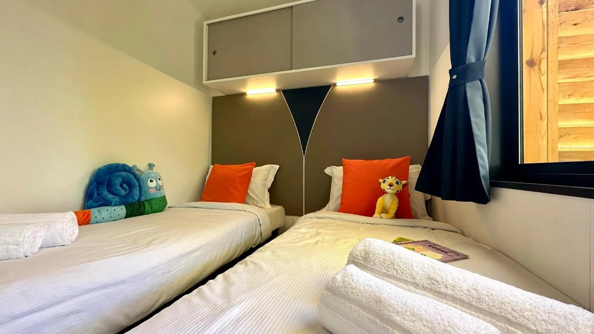 Estivo Premium Plus Mobile Homes On Camping Pra Delle Torri Καόρλε