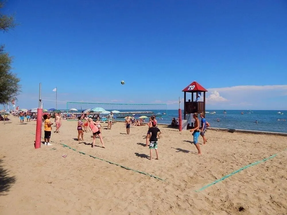 Campsite Estivo Premium Plus Mobile Homes On Camping Pra Delle Torri Caorle